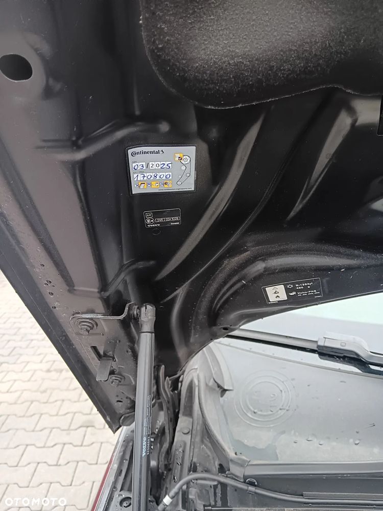 Volvo XC 40 D3 Momentum - 11