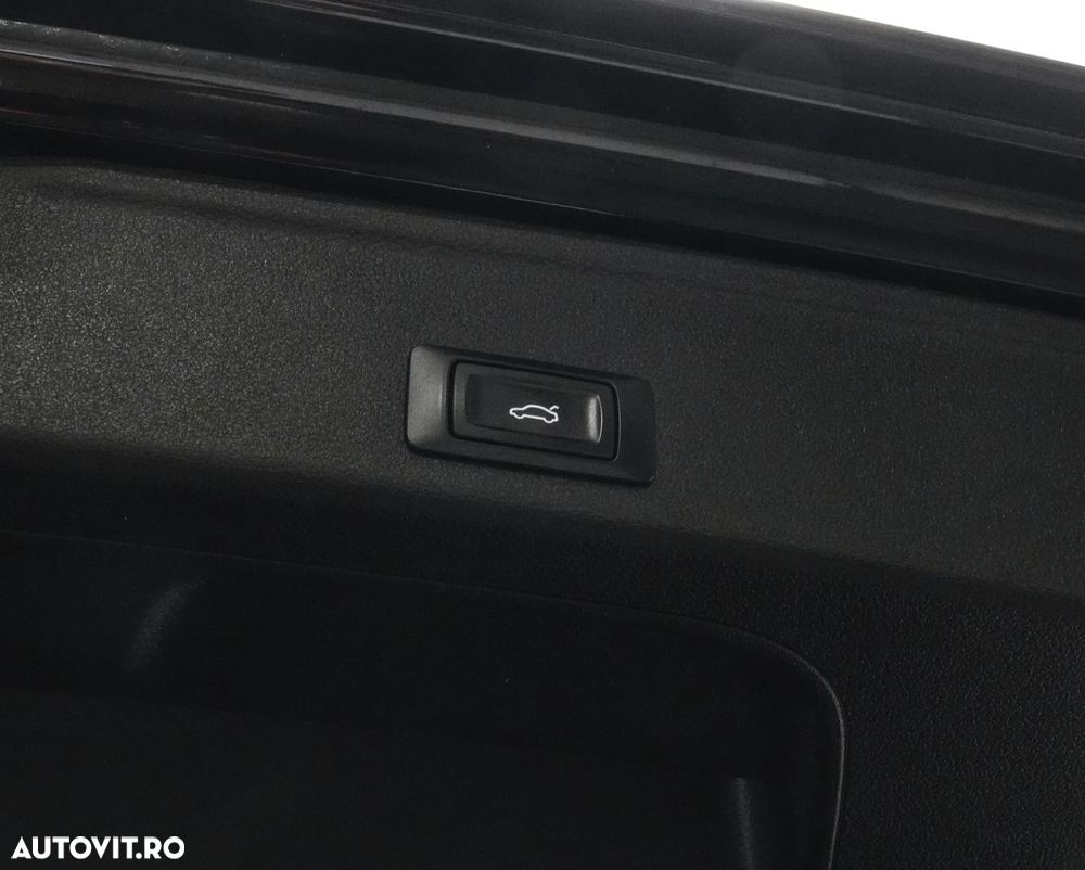 Audi A4 2.0 TDI DPF multitronic S line Sportpaket - 22