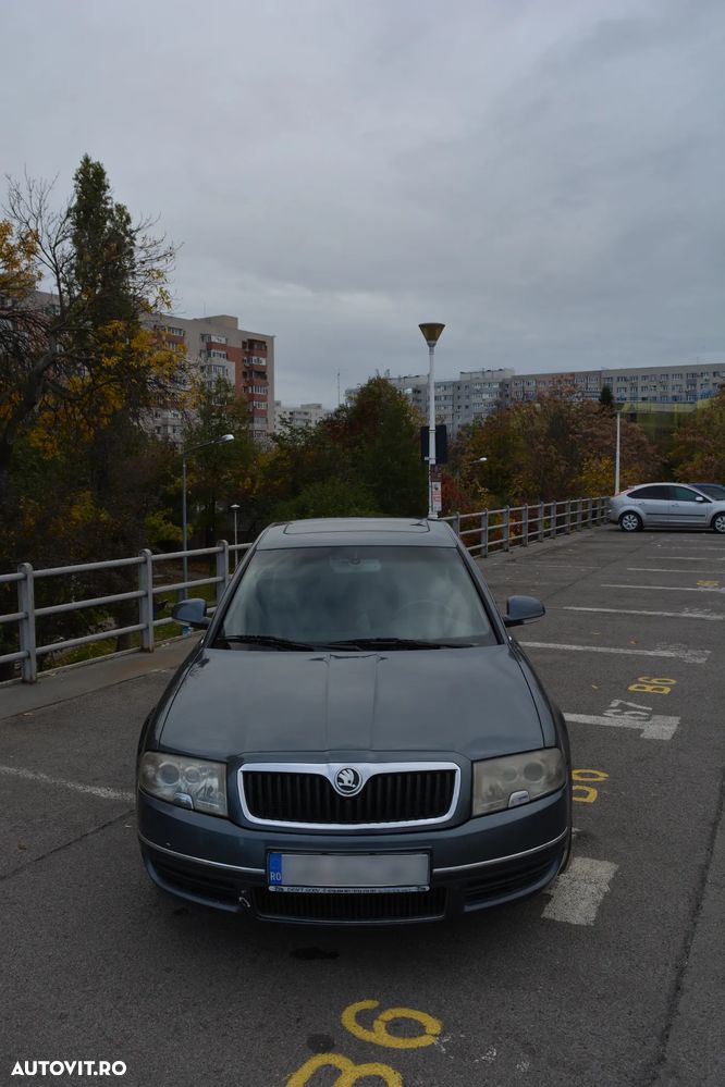 Skoda Superb - 2