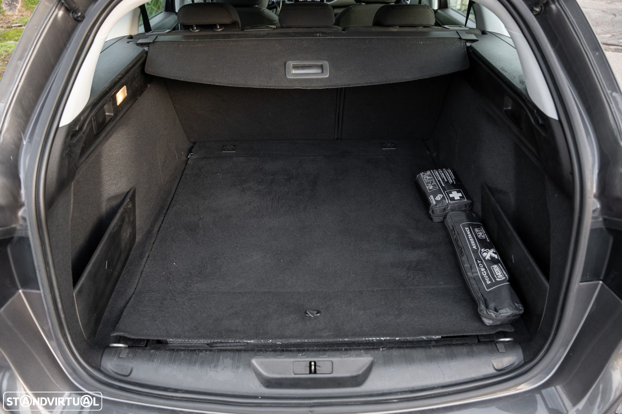 Peugeot 308 SW 1.5 BlueHDi Active EAT8 - 21