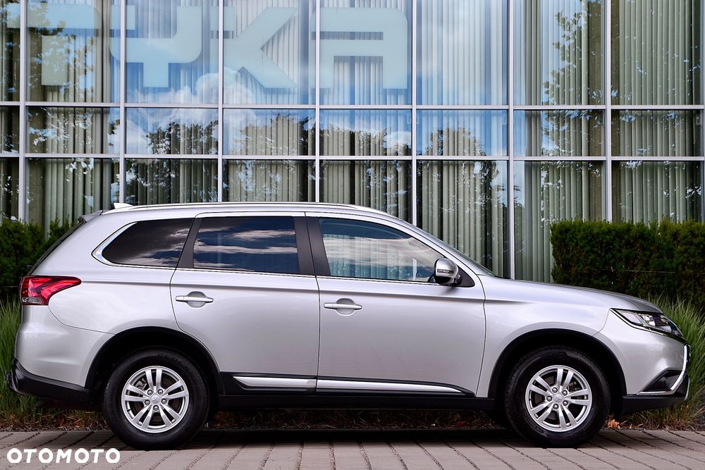 Mitsubishi Outlander 2.0 2WD Diamant - 4