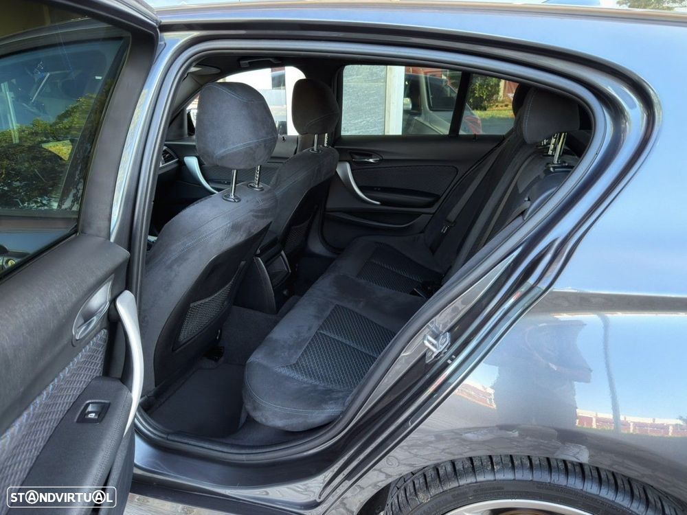 BMW 116 d Pack M - 19
