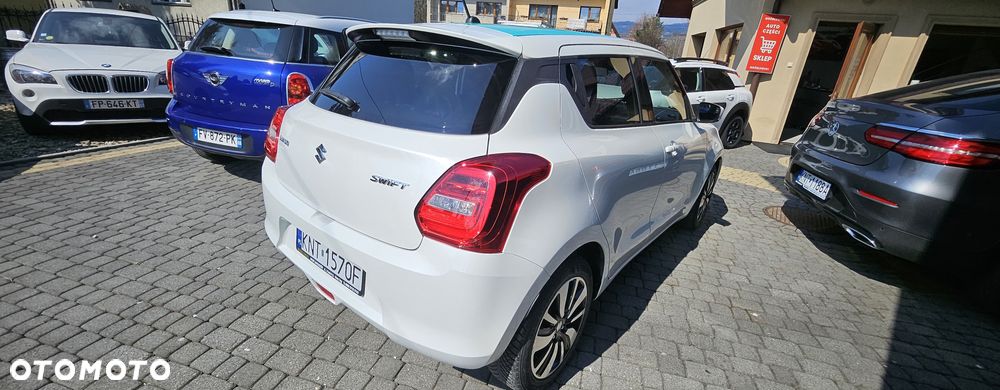 Suzuki Swift 1.2 Premium Plus - 11