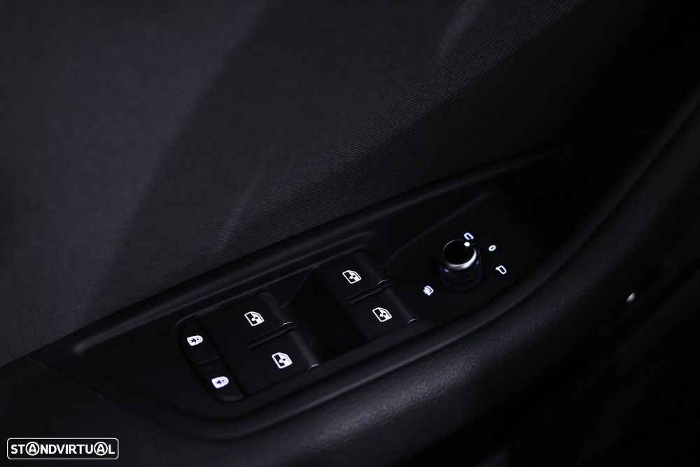 Audi A4 Avant 35 TDI S tronic - 24