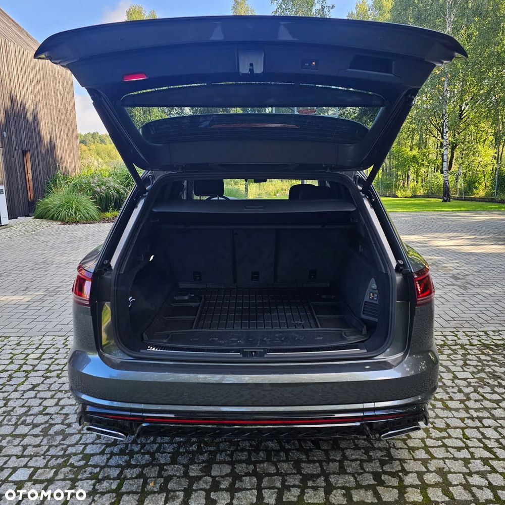 Volkswagen Touareg 3.0 V6 TDI SCR 4Mot R-Line - 9