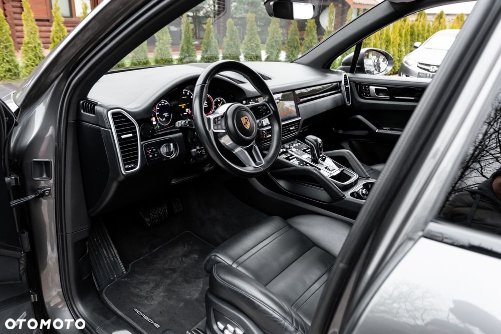 Porsche Cayenne S E-Hybrid - 17
