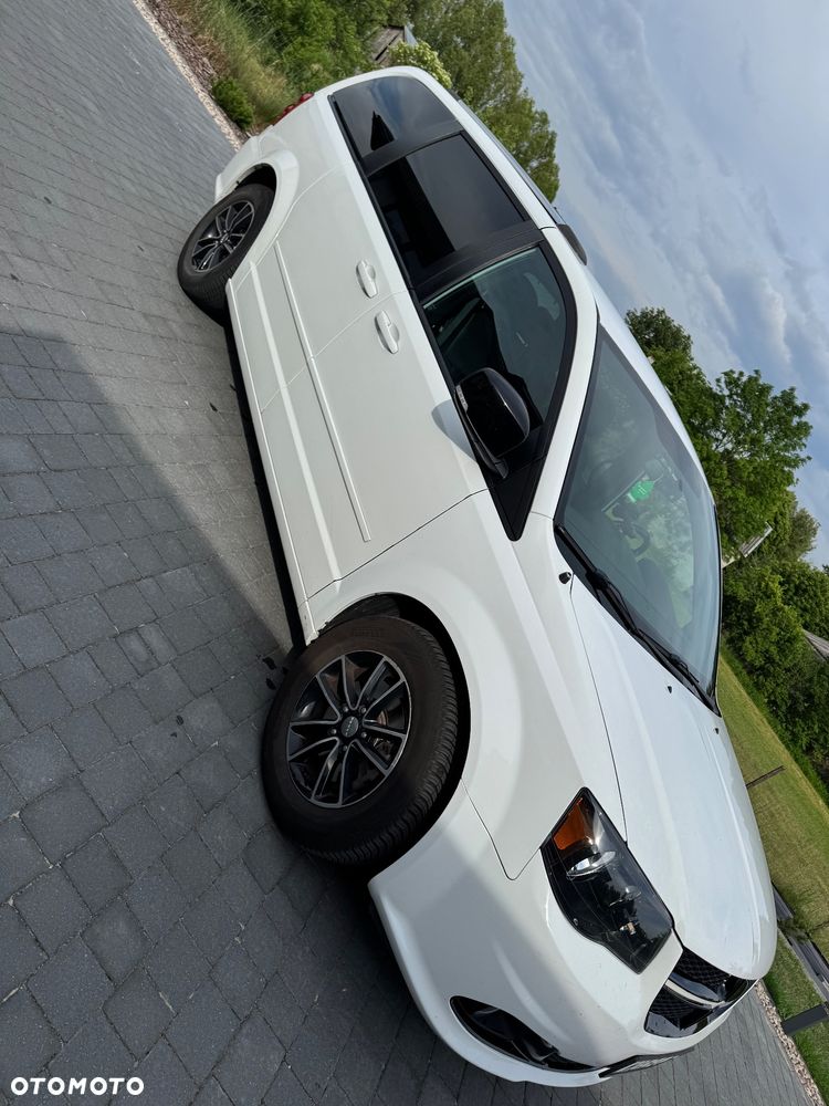 Dodge Grand Caravan 3.6 R/T - 5