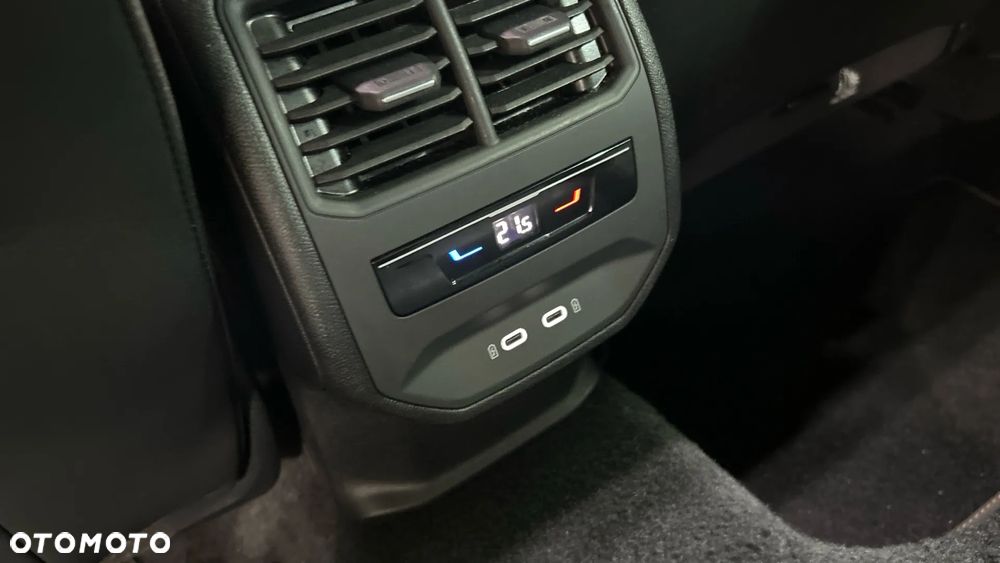 Cupra Formentor 2.0 TSI 4Drive DSG VZ Tribe Edition - 11