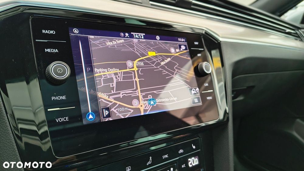 Volkswagen Passat Variant - 25