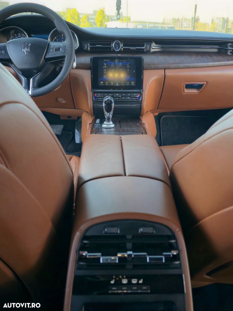 Maserati Quattroporte D GranLusso - 23
