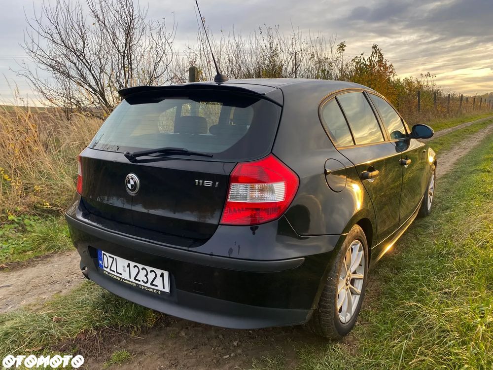 BMW Seria 1 116i - 6