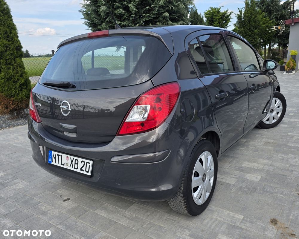 Opel Corsa - 4