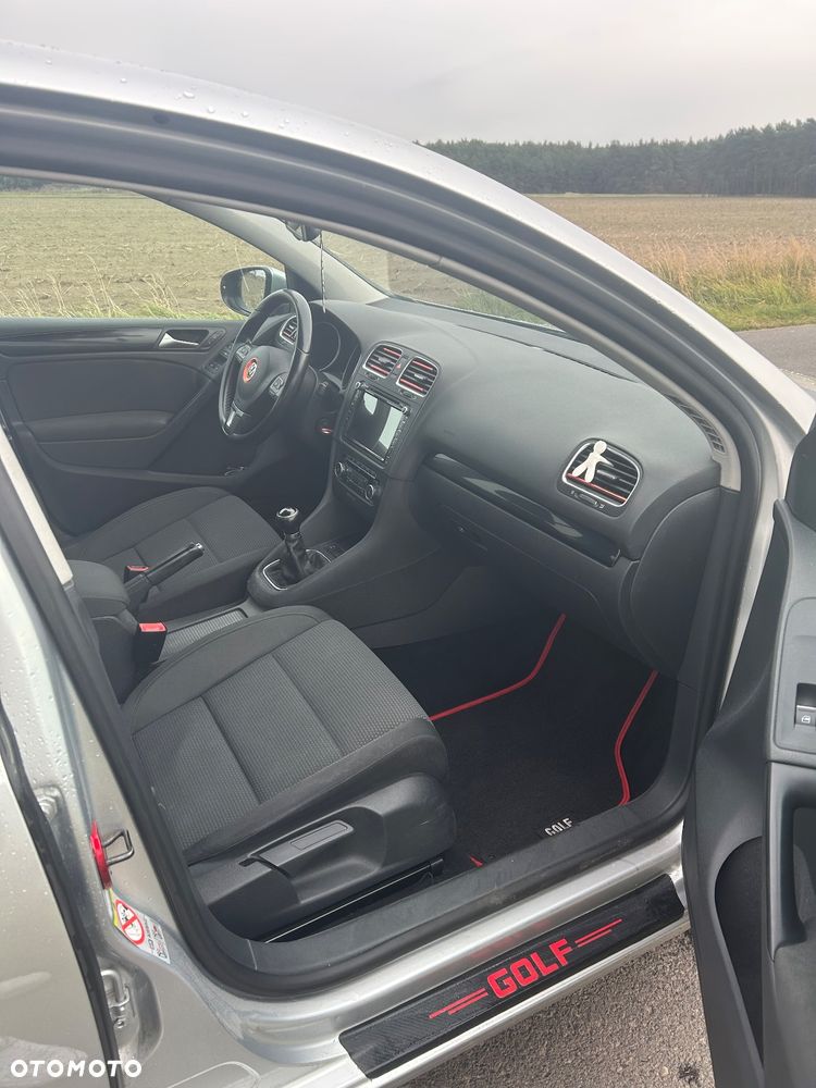Volkswagen Golf 2.0 TDI Comfortline - 6