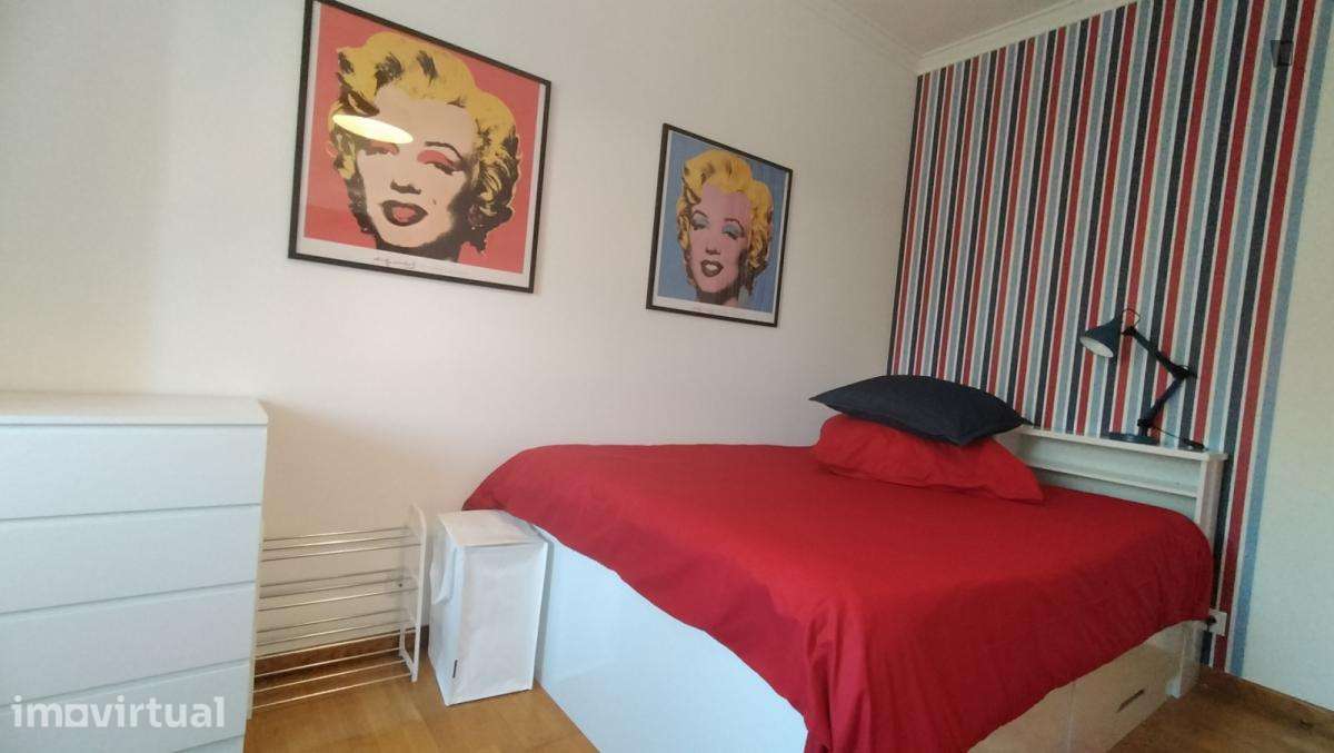 Quarto - localizado em Oeiras Lisbon - Grande imagem: 4/16