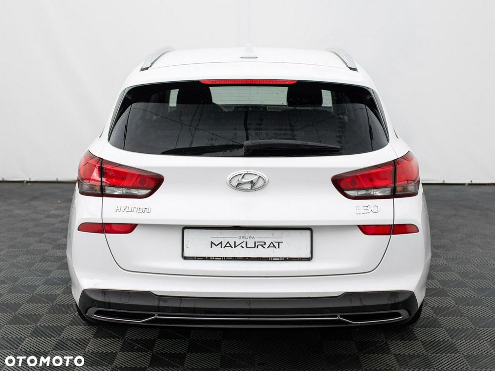 Hyundai i30 1.5 T-GDI 48V Smart - 9