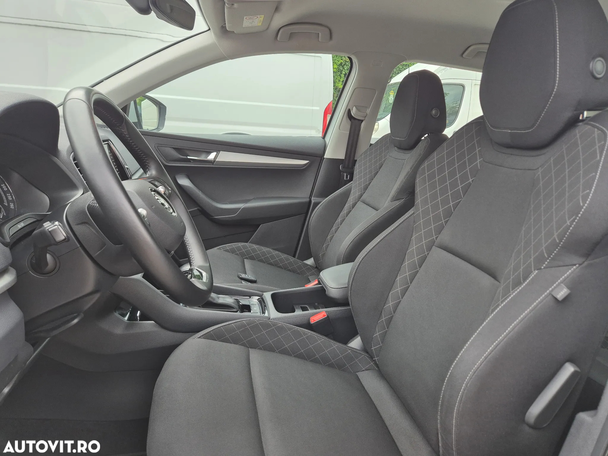 Skoda Karoq 2.0 TDI DSG Drive - 12