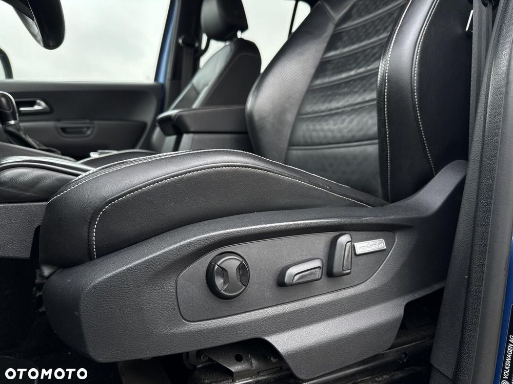 Volkswagen Amarok - 10