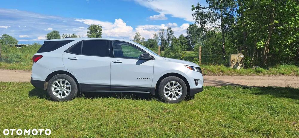 Chevrolet Equinox - 2