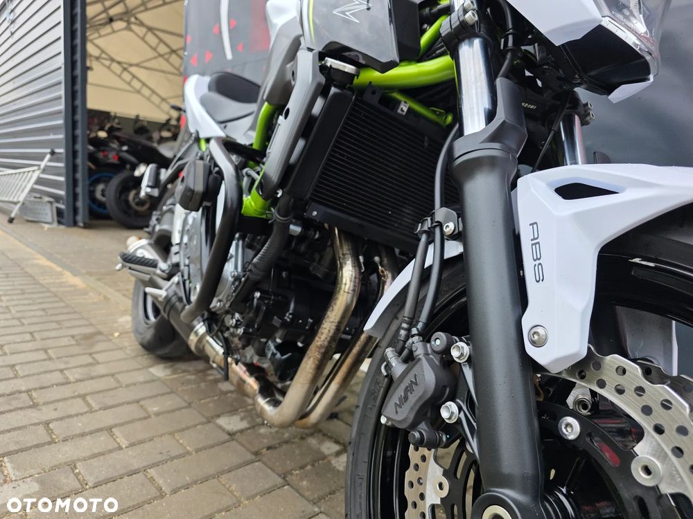 Kawasaki Z 650 - 27
