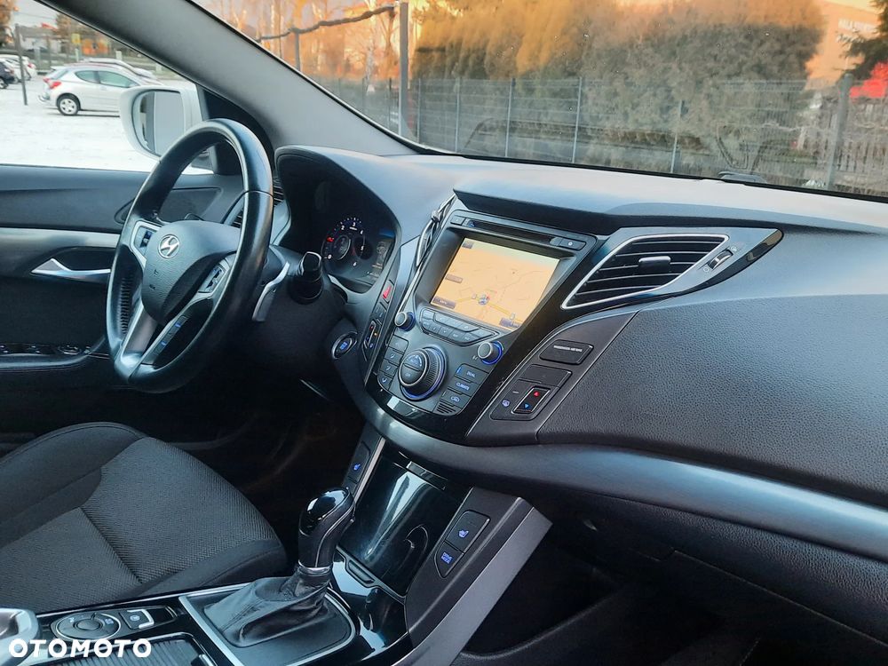 Hyundai i40 i40cw 1.7 CRDi Automatik Fifa World Cup Edition - 35