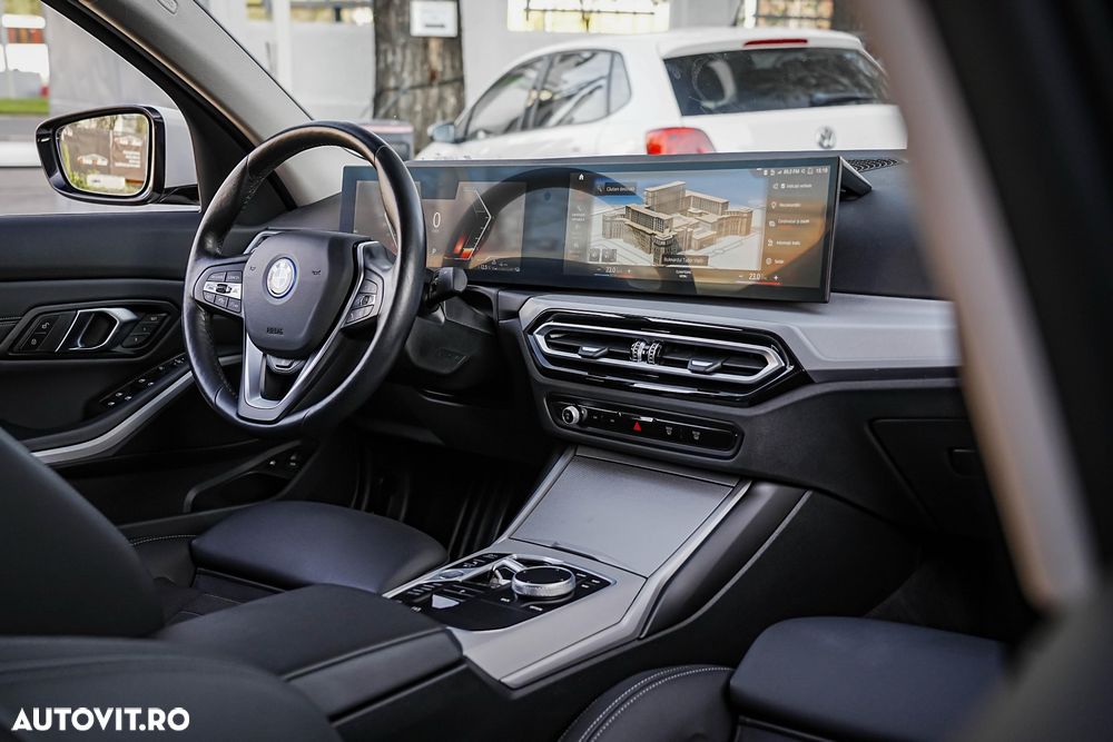 BMW Seria 3 320e Aut. M Sport - 18