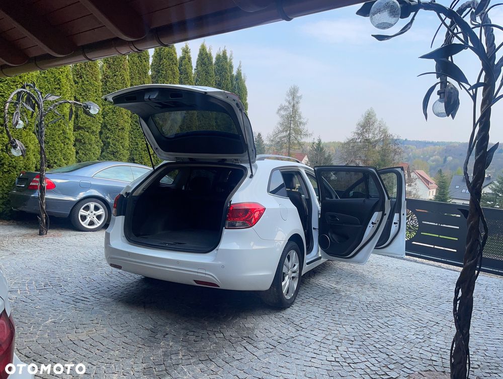 Chevrolet Cruze 1.7TD LT+ - 4
