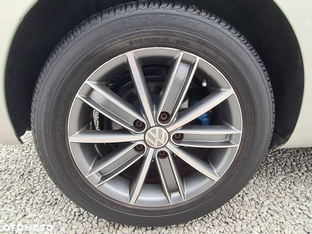Volkswagen Golf VI 1.6 TDI Comfortline - 20