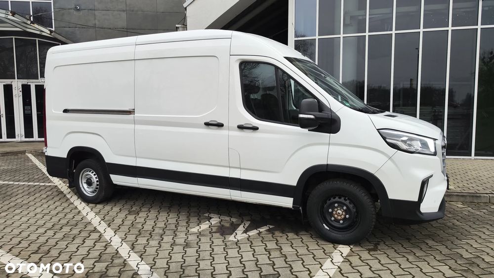 Maxus Deliver 9 - 18