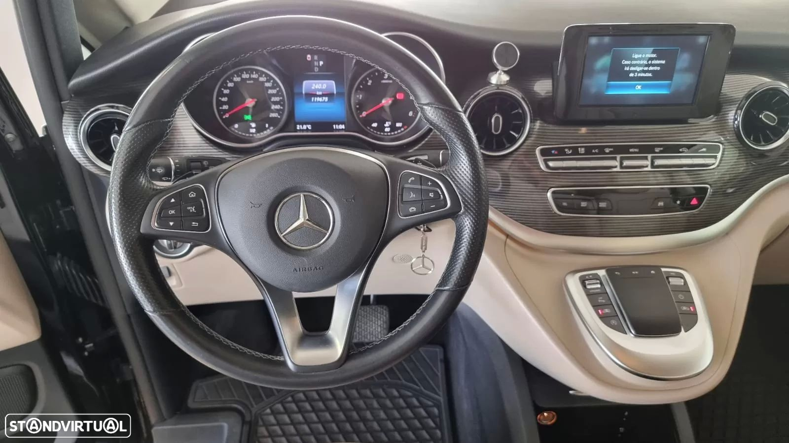 Mercedes-Benz V 300 d Longo Avantgarde - 7