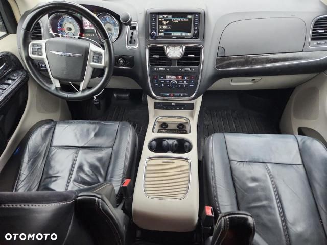 Chrysler Town & Country 3.6 Limited - 3