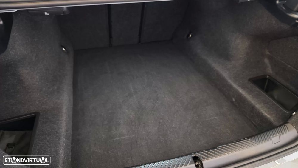 BMW 520 d Pack Desportivo M - 22