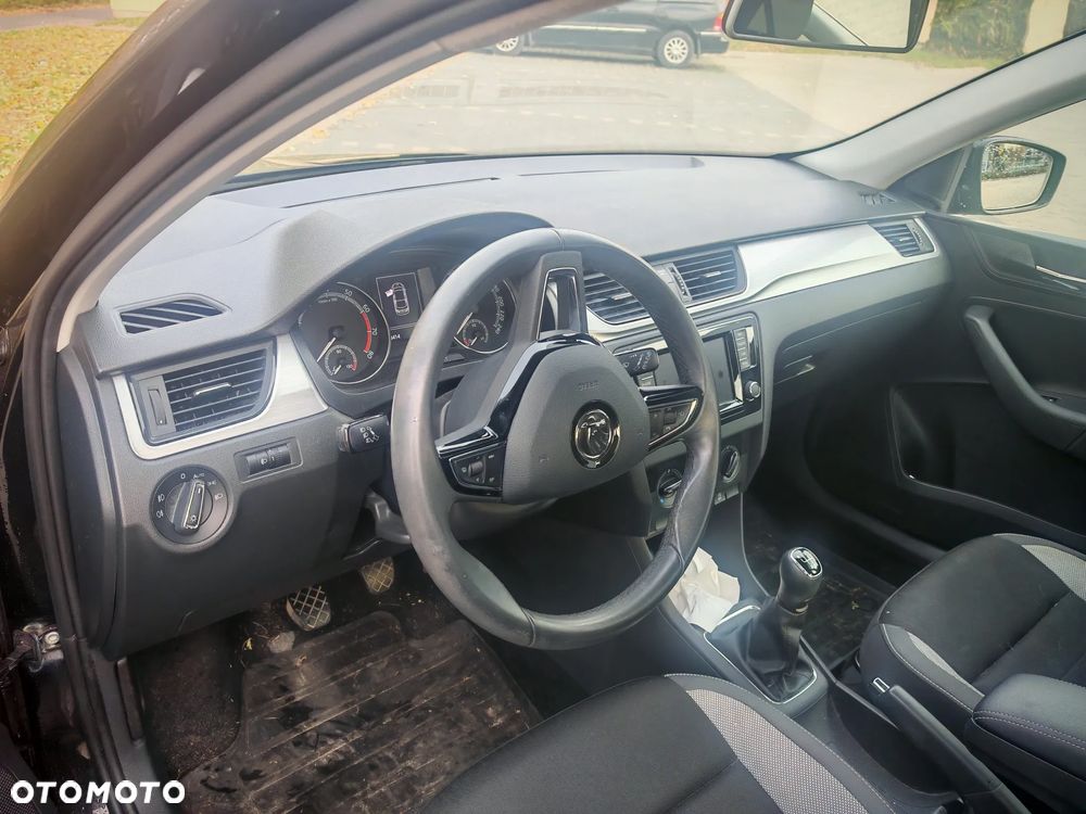 Skoda RAPID 1.0 TSI Ambition - 12