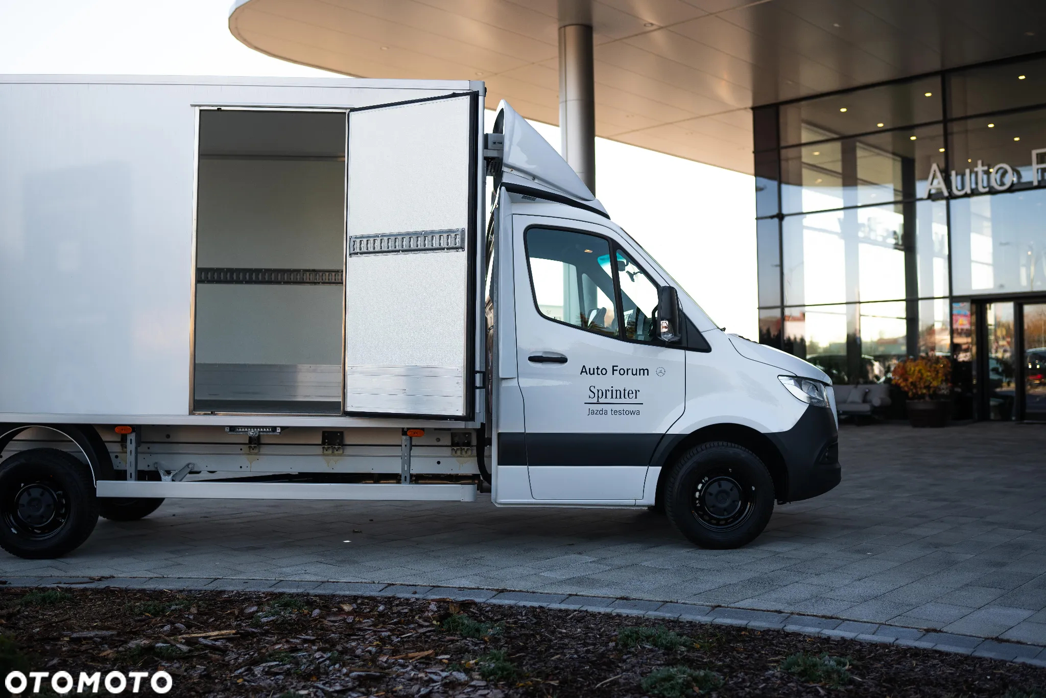 Mercedes-Benz Sprinter - 34