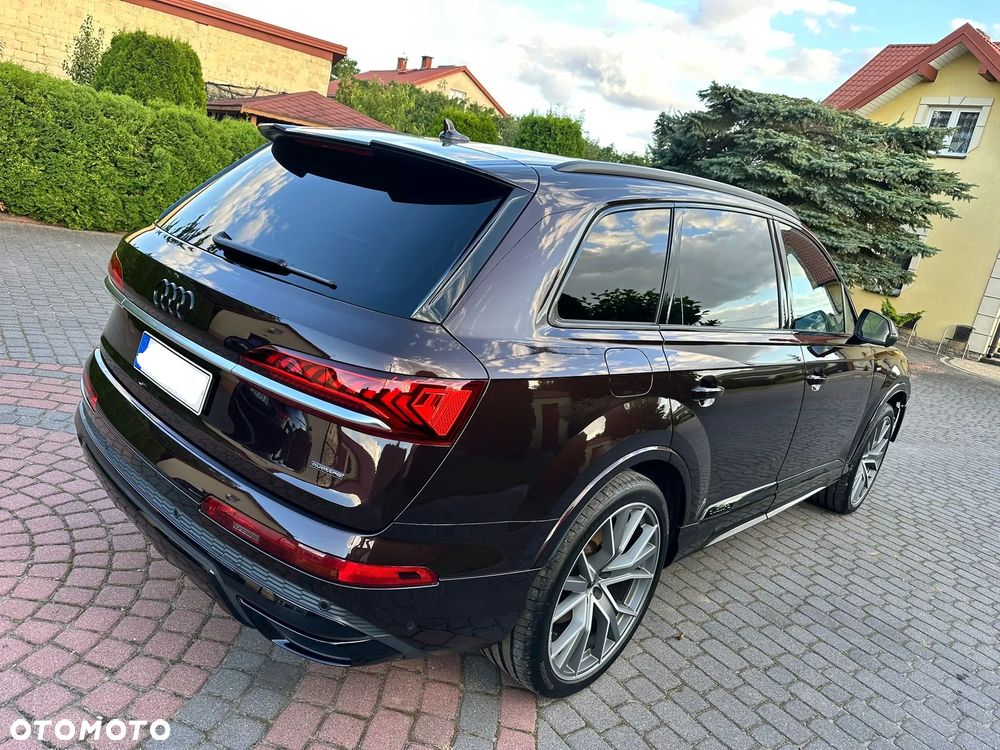 Audi Q7 60 TFSI e Quattro S Line Tiptr - 1