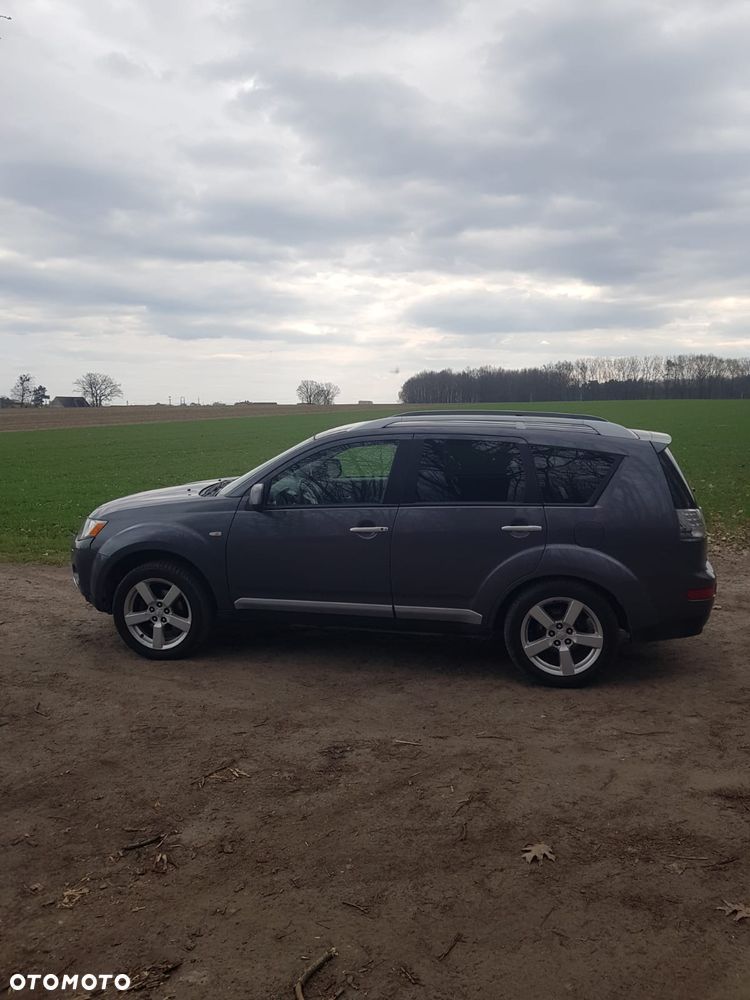 Mitsubishi Outlander 2.0 DID Intense - 8