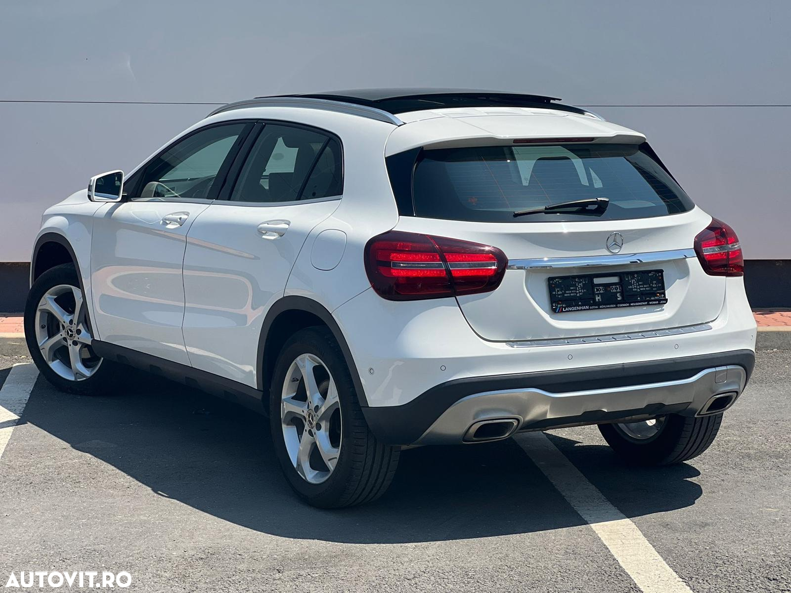 Mercedes-Benz GLA 220 d 7G-DCT Activity Edition - 11