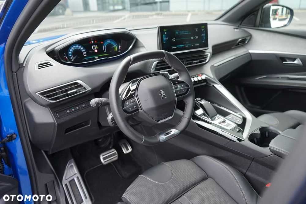 Peugeot 3008 1.6 PureTech HYbrid4 GT Line S&S EAT8 - 7