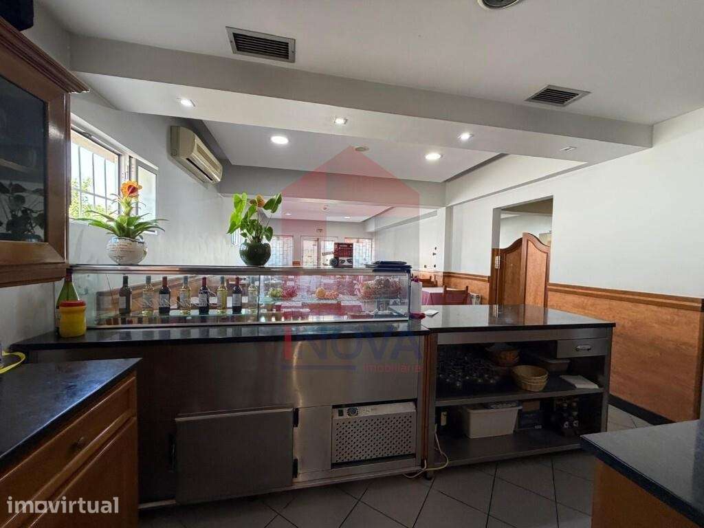 Trespasse – Restaurante / Café Snack-Bar em Vila Verde - Grande imagem: 2/22