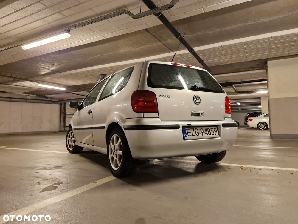 Volkswagen Polo 1.4 Comfortline - 3