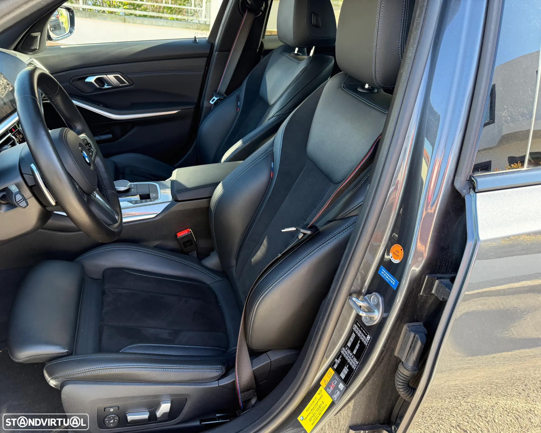 BMW 330 e Pack M Auto - 12