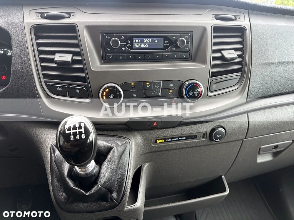 Ford Transit - 19