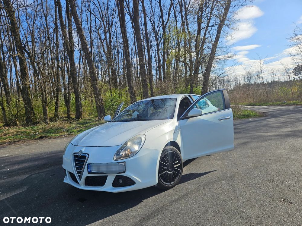 Alfa Romeo Giulietta 1.6 JTDM 16V - 1