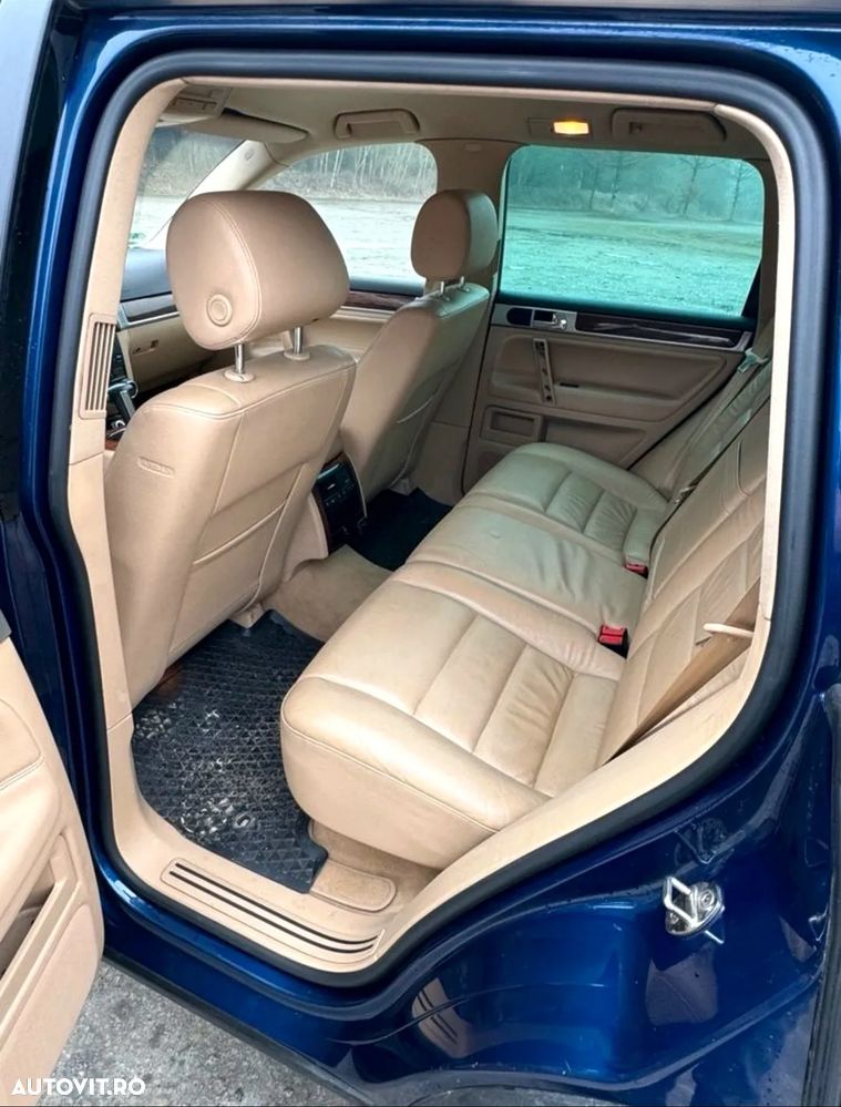 Volkswagen Touareg - 16