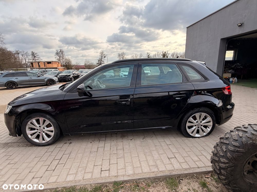 Audi A3 Sportback 2.0 TDI (clean diesel) S line Sportpaket - 12