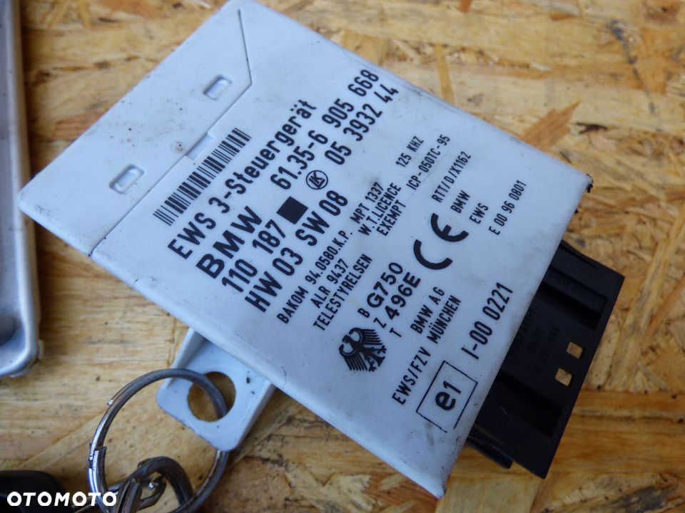 BMW E39 E53 E38 V8 3.5 2xVANOS  Komputer Silnika EWS 7506366 - 3