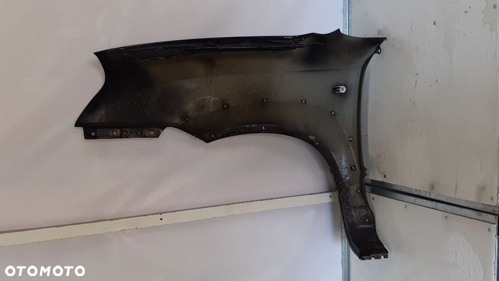* BŁOTNIK PRZEDNI PRZÓD PRAWY HYUNDAI TUSCON I CZARNY EB - 4