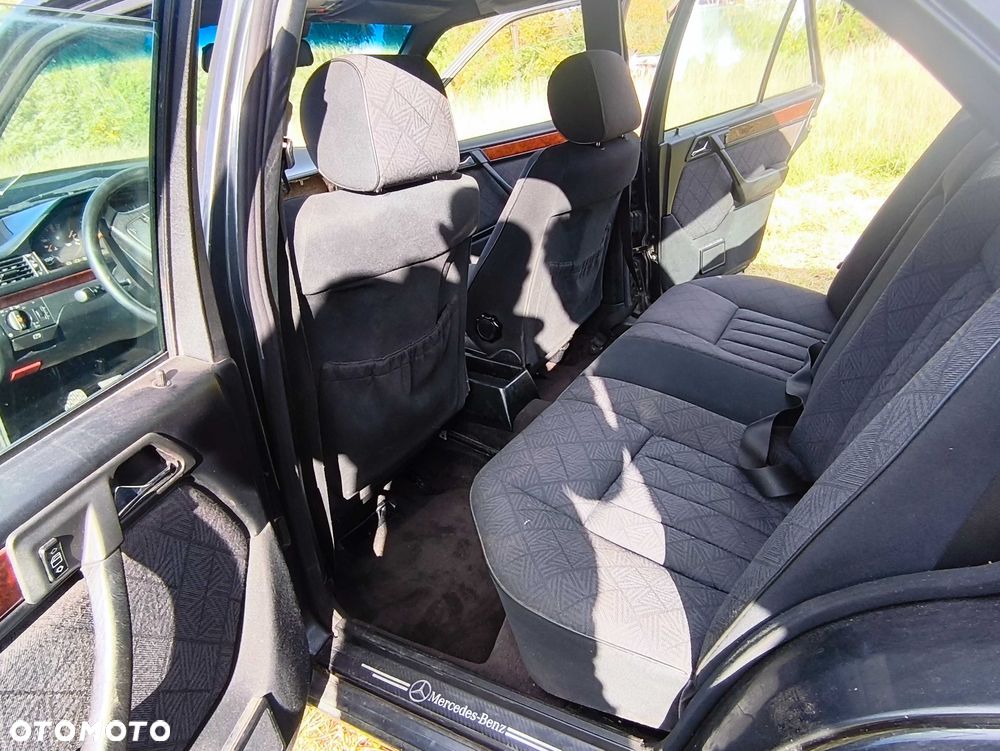 Mercedes-Benz W124 (1984-1993) - 4