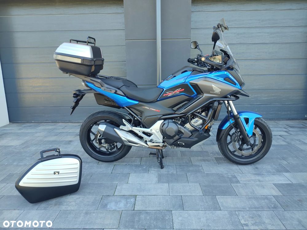 Honda NC - 18