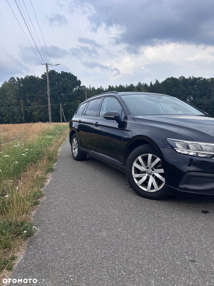 Volkswagen Passat 2.0 TDI EVO Business - 3