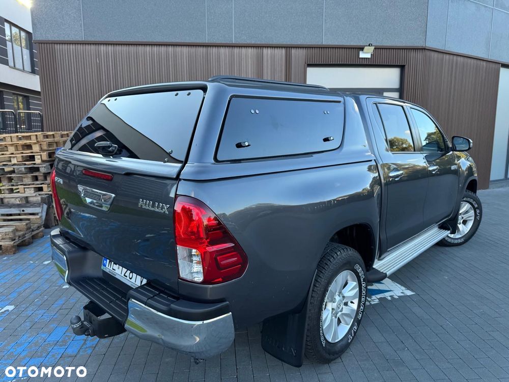 Toyota Hilux 2.4 D-4D Double Cab DL 4x4 - 11